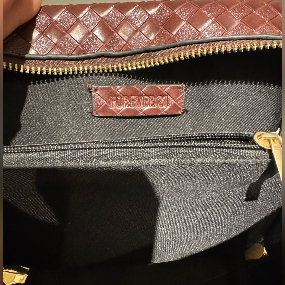 Brown Woven Crossbody Bag - Picture 9 of 16